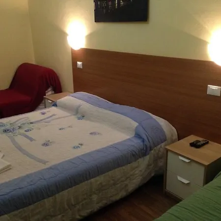 Le Charme House 2 2* Roma